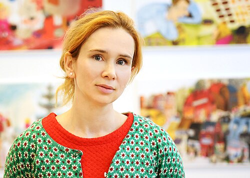 Яна Есипович