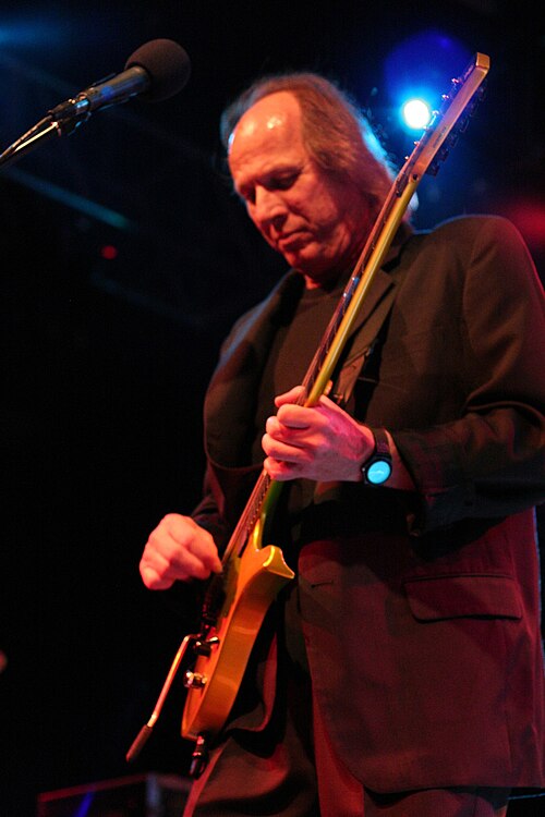 Robert Steven Belew